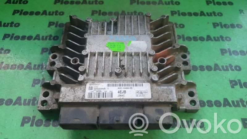 Engine control unit/module ECU   5WS40584BT,8V2112A650EB