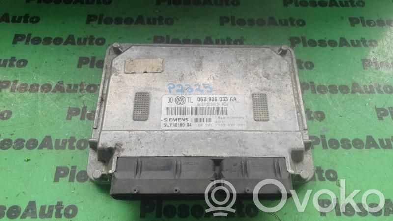 Engine control unit/module ECU   06B906033AA,5WP4010904