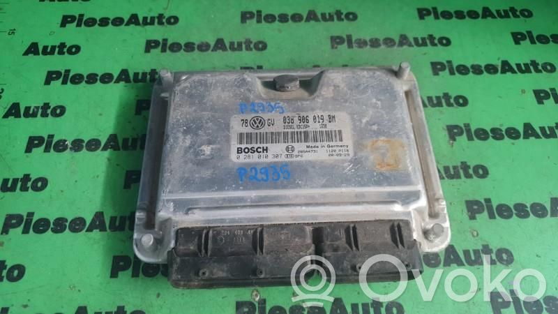 Volkswagen PASSAT B5.5 Engine control unit/module ECU 