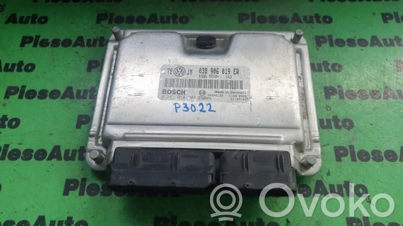 Volkswagen PASSAT B5.5 Engine control unit/module ECU 