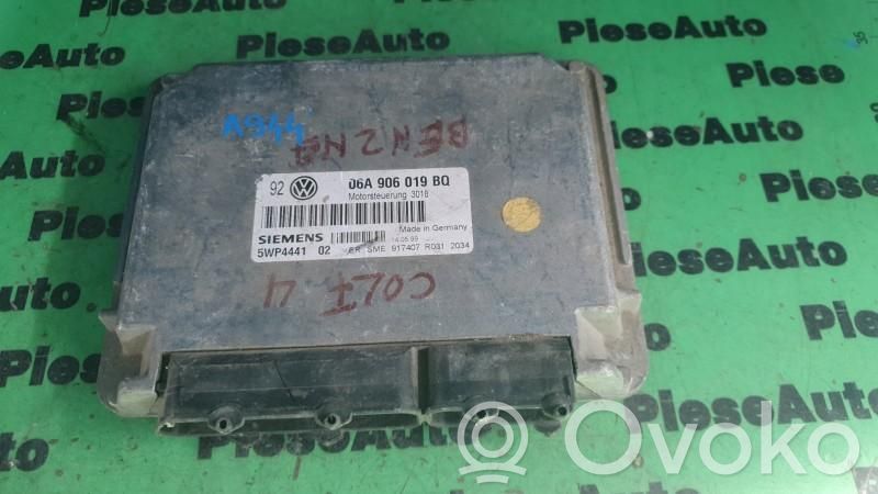 Skoda Octavia Mk1 (1U) Engine control unit/module ECU 