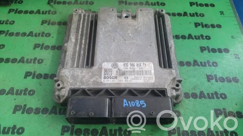 Volkswagen Golf V Engine control unit/module ECU 