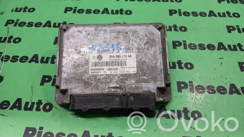 Volkswagen Golf IV Engine control unit/module ECU 