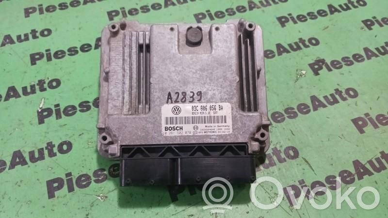 Volkswagen Golf V Engine control unit/module ECU 