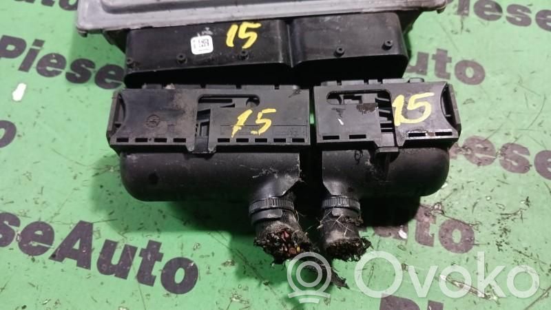 Volkswagen Golf VI Plug wire 