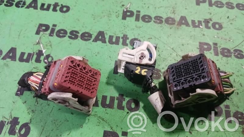 Peugeot 208 I Plug wire 