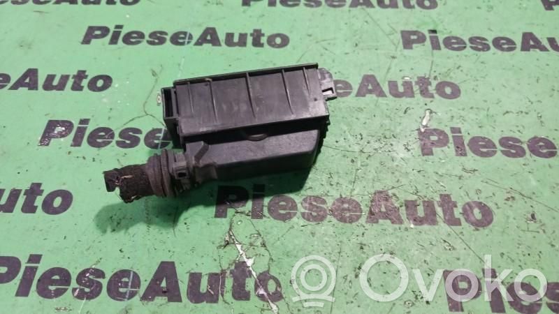 Opel Astra J Plug wire 