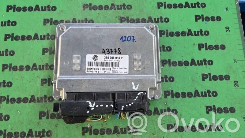 Volkswagen PASSAT B5.5 Engine control unit/module ECU 