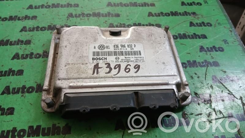 Engine control unit/module ECU   0261207179,036906032P
