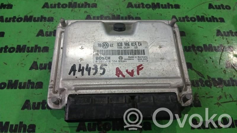 Volkswagen PASSAT B5.5 Engine control unit/module ECU 