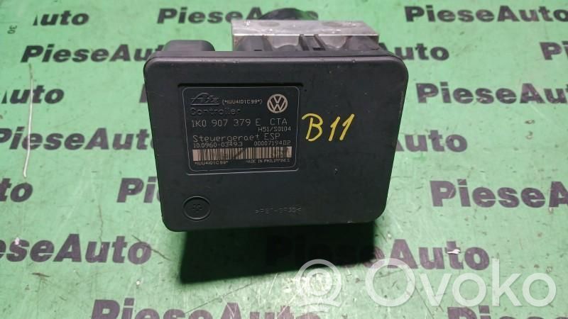 Volkswagen Golf V Bomba de ABS 