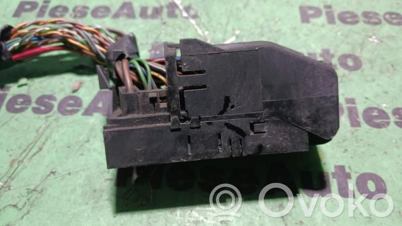 Volvo XC70 Plug wire 
