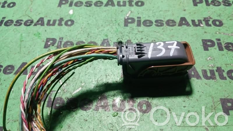 Citroen Berlingo Sveces (-ču) vads (-i) 