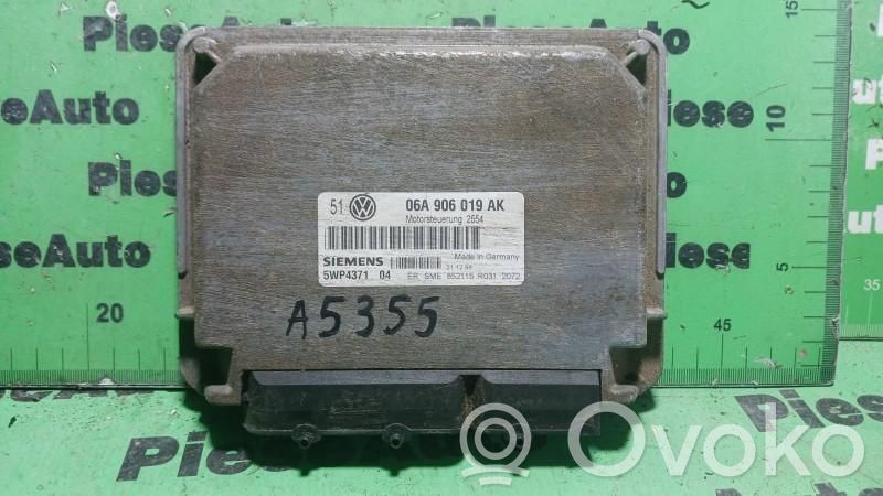 Volkswagen Golf IV Engine control unit/module ECU 