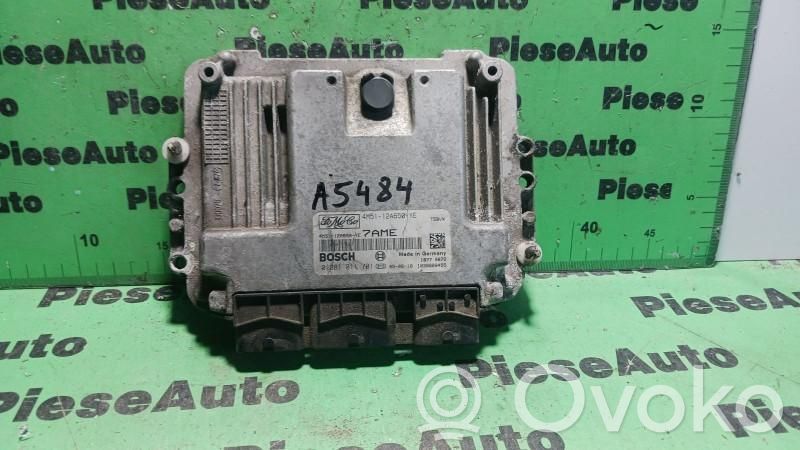 Motorsteuergerät ECU   0281011701,4M5112A650YE
