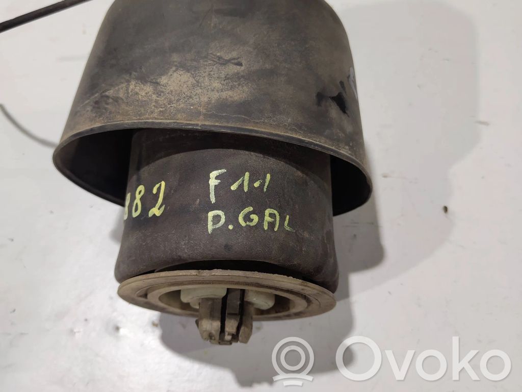 BMW 5 F10 F11 Amortiguador/suspensión neumática trasera 