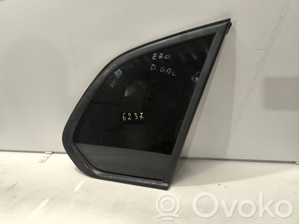 Vidrio lateral trasero   7207876,80413955,10718717