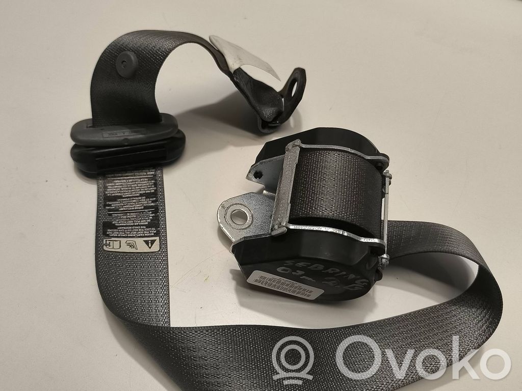 Cinturón trasero   P0YX421D5AB,TA5333624AKJ