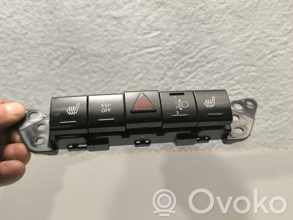 Jeep Compass Hazard light switch 