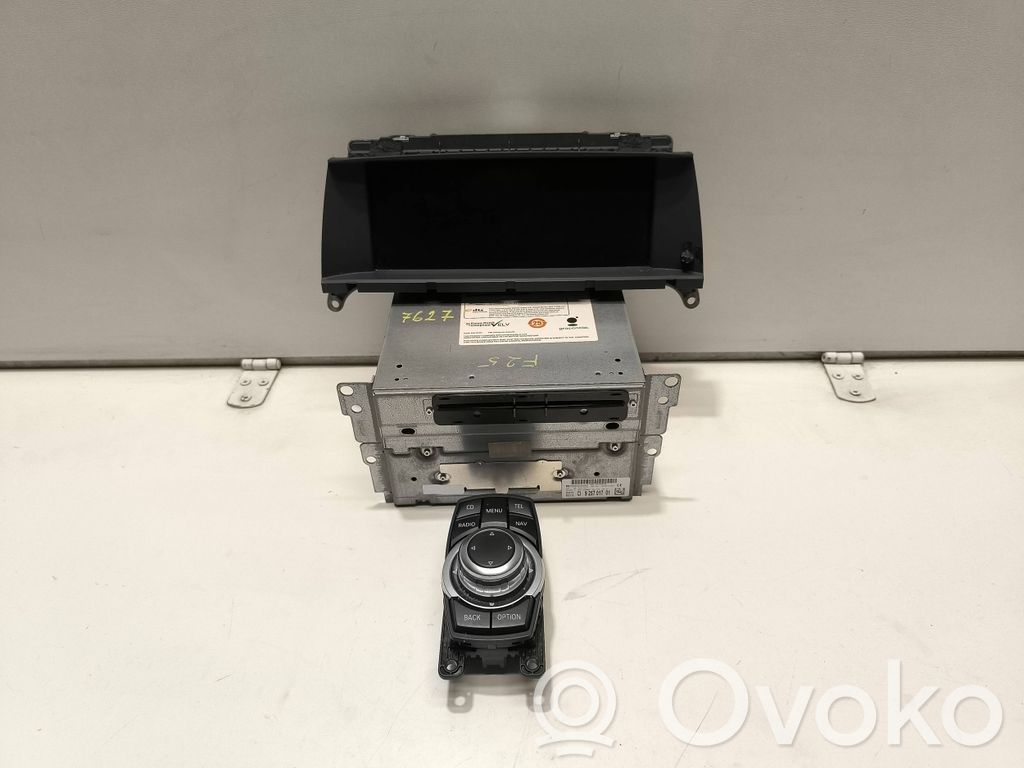 Panel / Radioodtwarzacz CD/DVD/GPS   9257017,0101477012228900,000222890001,0550320405