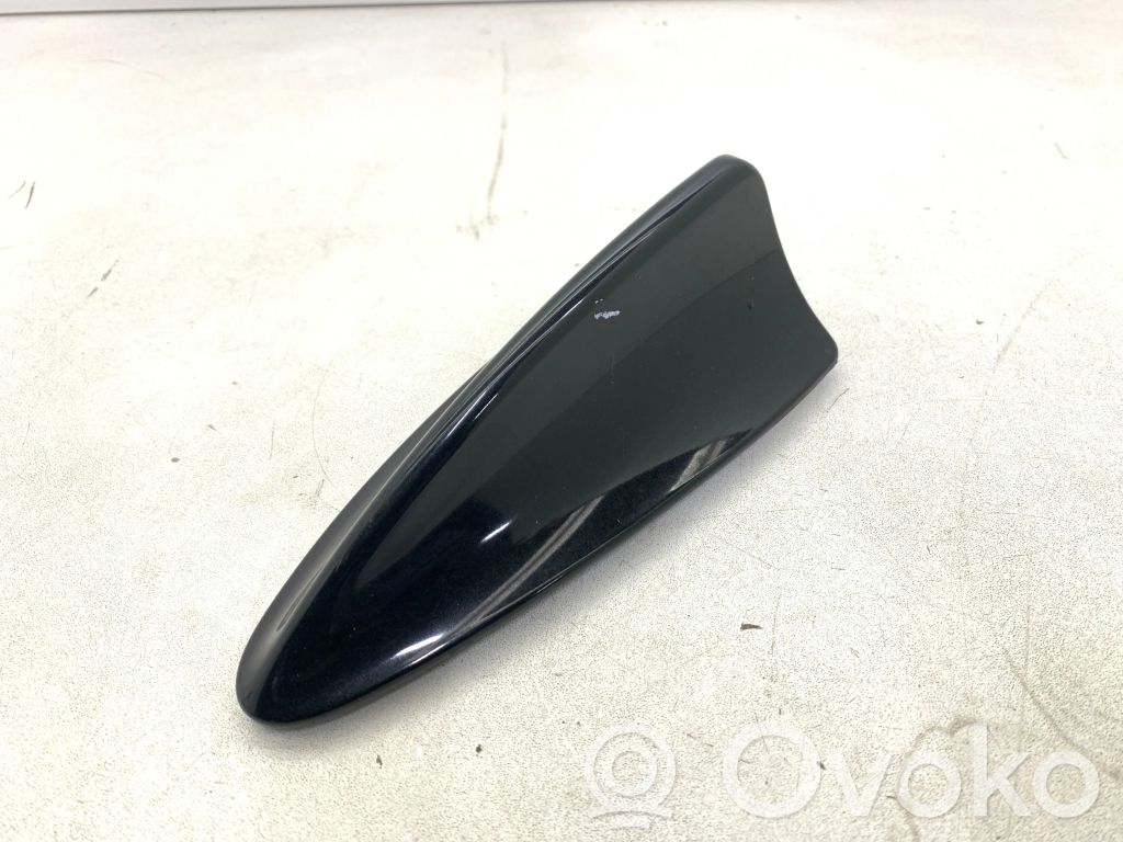 BMW 7 E65 E66 Jumta (GPS) antenas pārsegs 