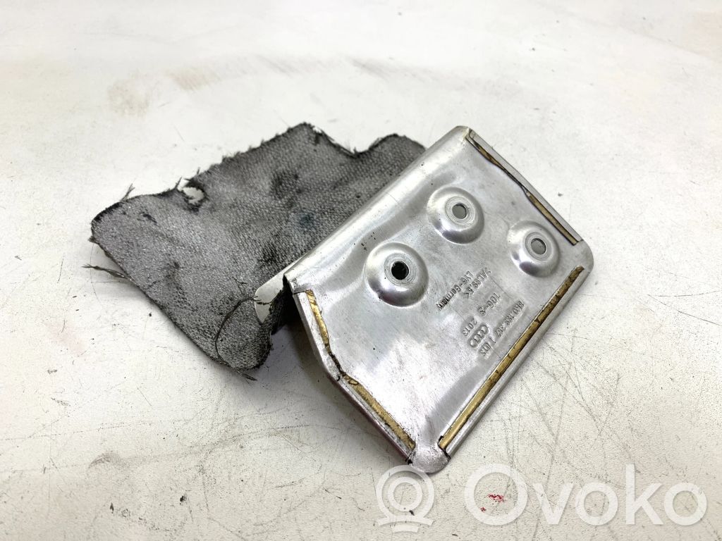 Audi S5 Heat shield in engine bay 