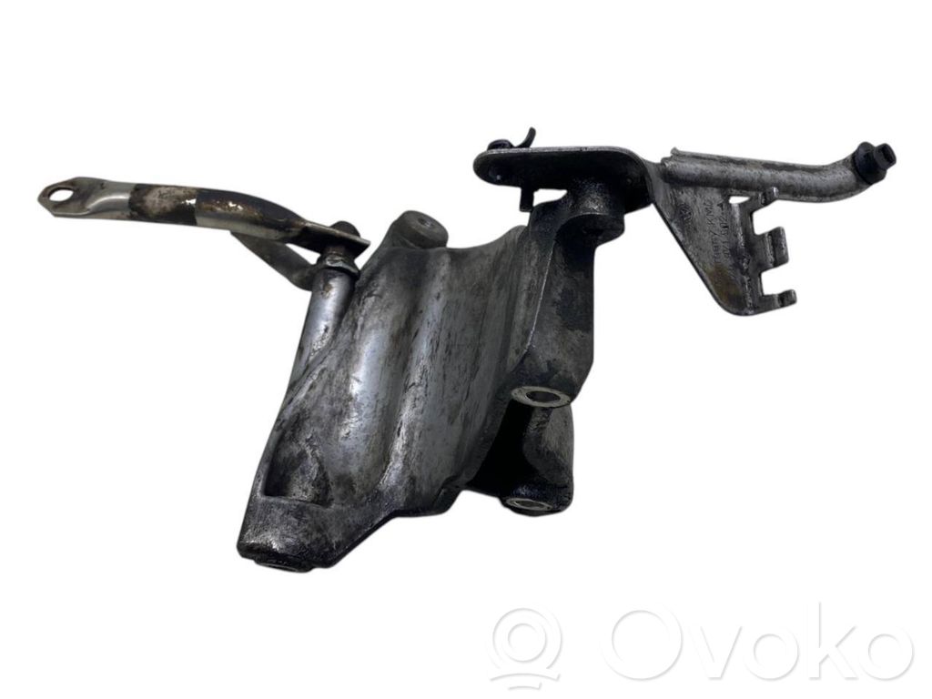 Engine mounting bracket   076199308