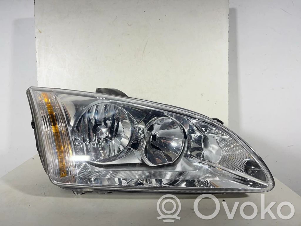 Ford Focus Headlight/headlamp 