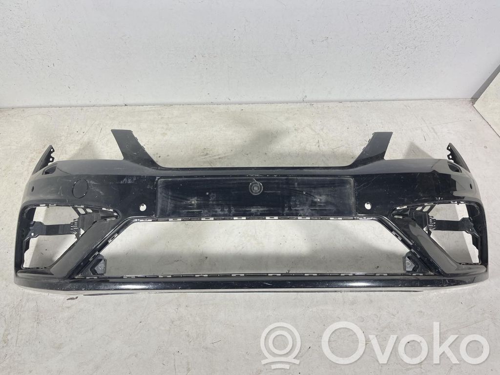 Front bumper   5F0807221AB,5F0807217KA,5F0807221