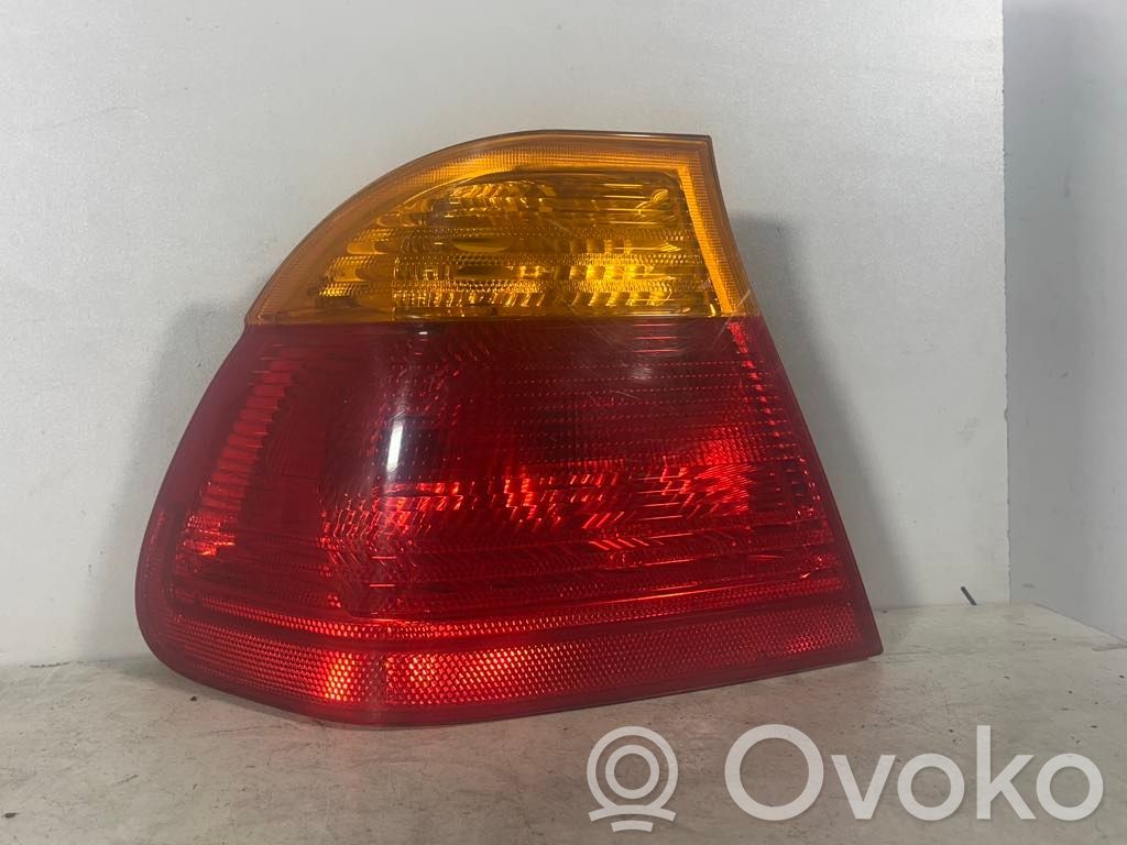 BMW 3 E46 Aizmugurējais lukturis virsbūvē 