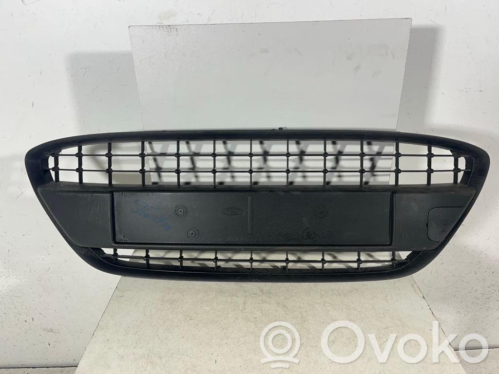 Ford Fiesta Front bumper upper radiator grill 