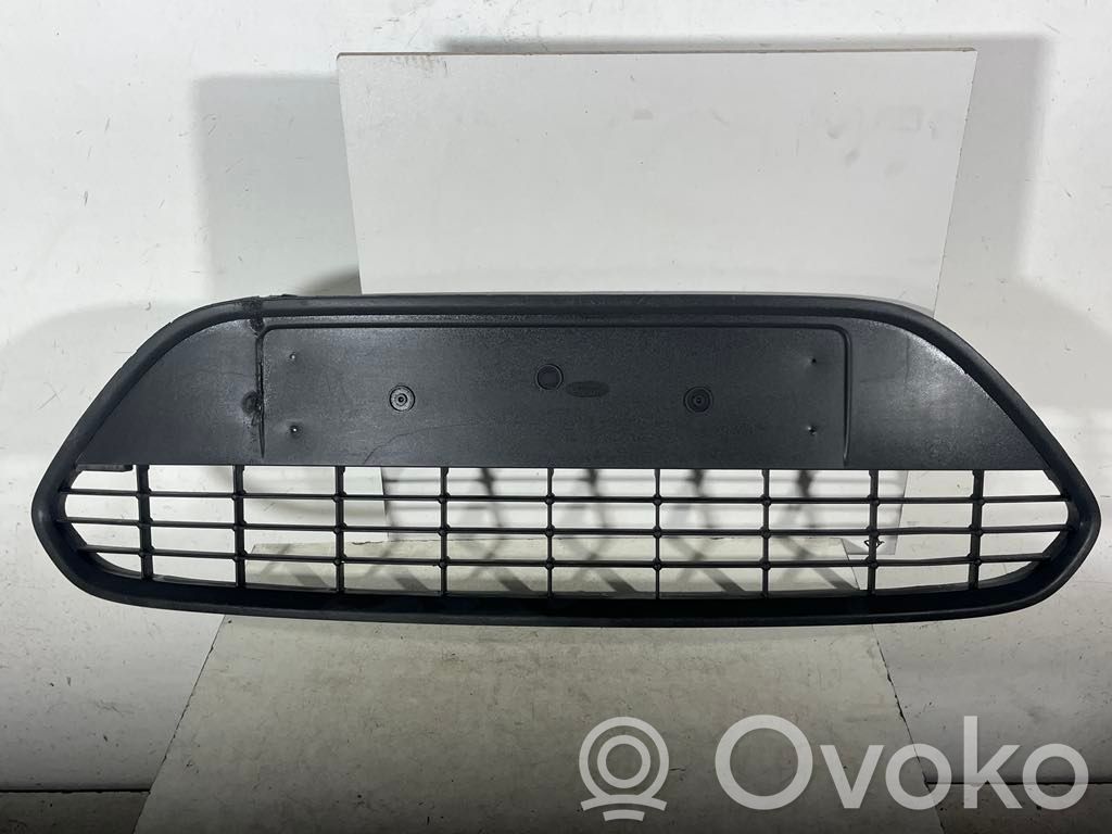 Front bumper lower grill   8M5117B968A,8M5117B968A