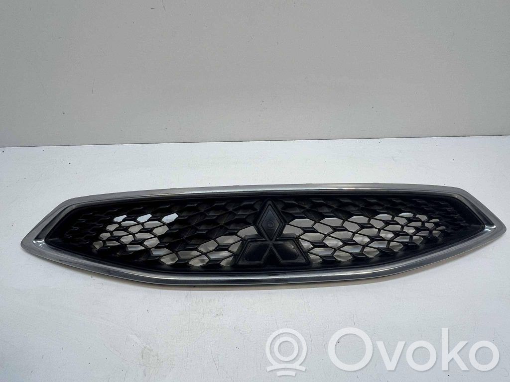 Mitsubishi Space Star Atrapa chłodnicy / Grill 