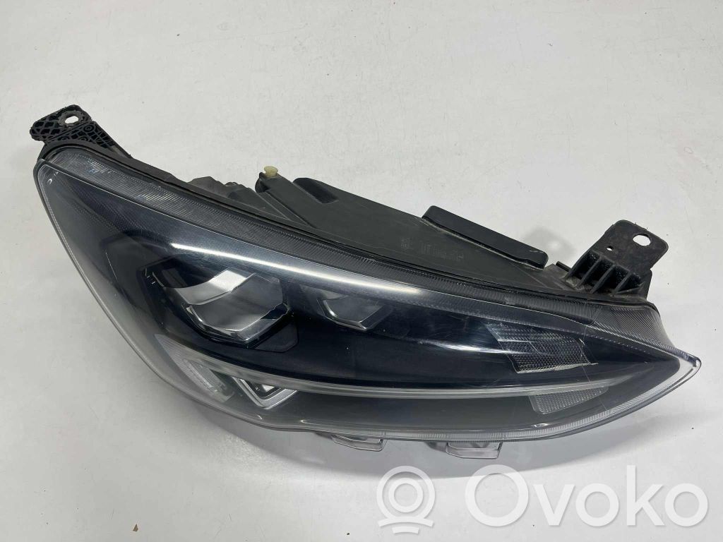 Ford Focus Headlight/headlamp 