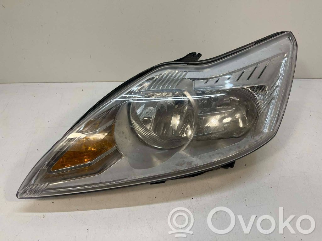 Ford Focus Headlight/headlamp 