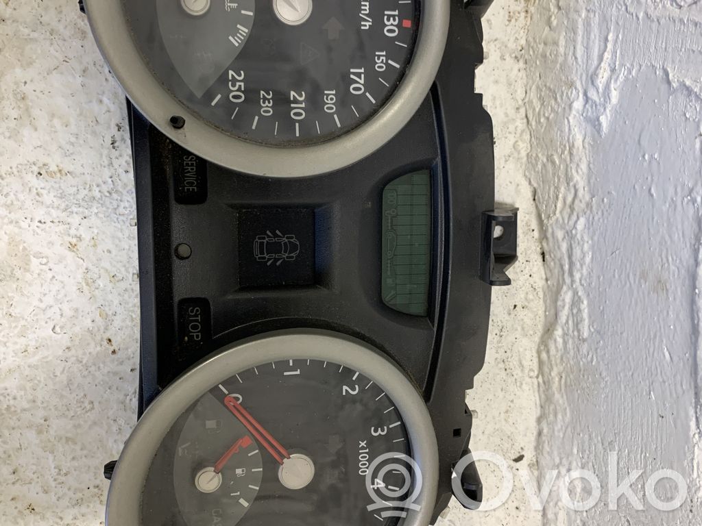 Renault Megane II Speedometer (instrument cluster) 