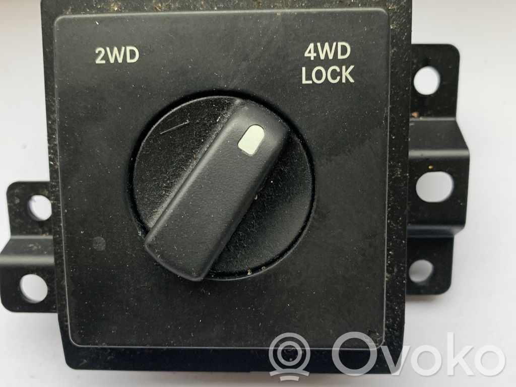 Dodge Nitro Differential lock switch 