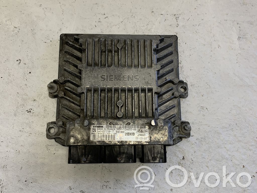 Ford C-MAX I Engine control unit/module 