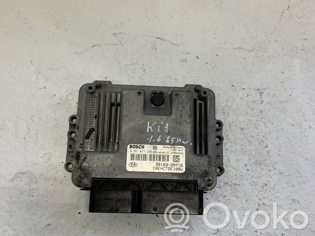 Unidad de control/módulo del motor   391032A716