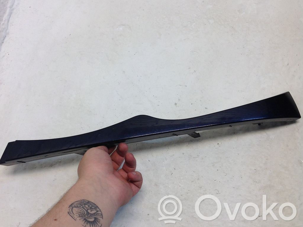 BMW 3 E46 Moulure sous phares 