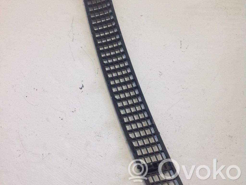 BMW 3 E46 Grille inférieure de pare-chocs avant 