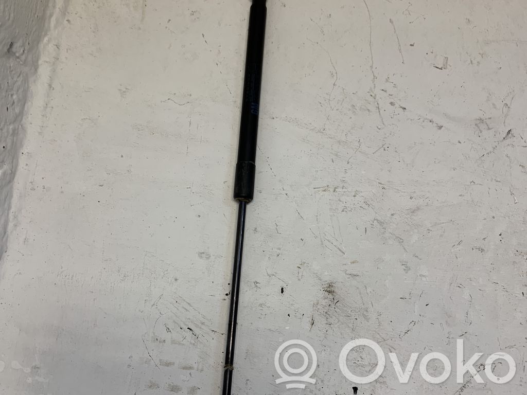 Opel Vectra C Tailgate/trunk strut/damper 