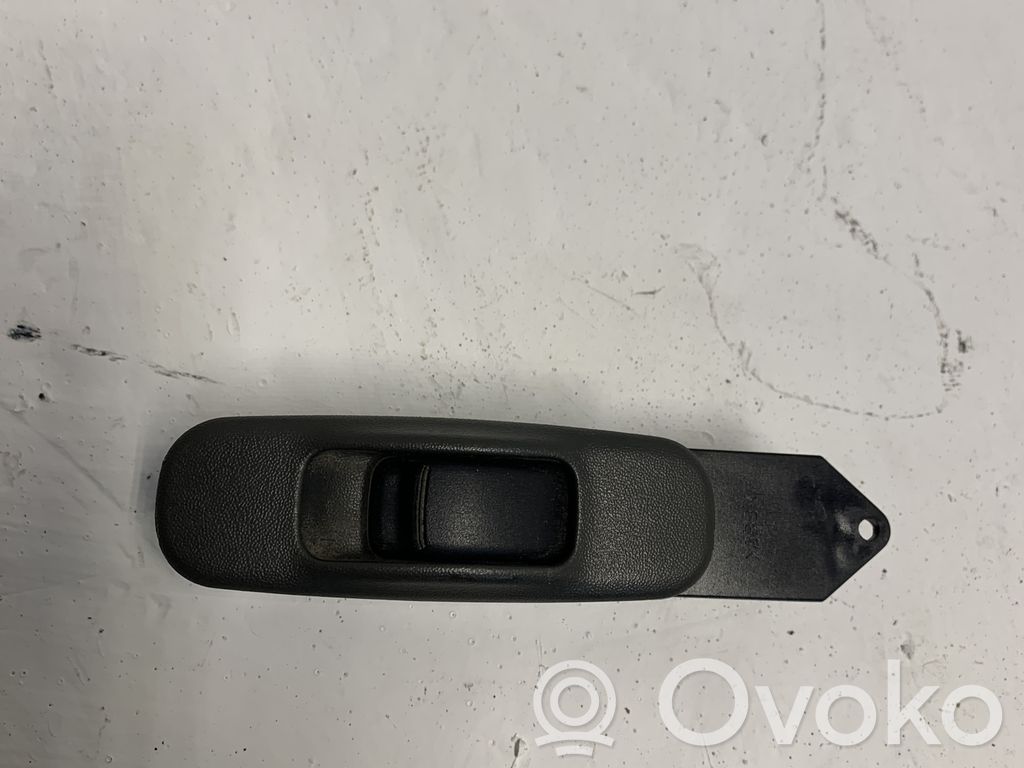 Mitsubishi Pajero Sport I Electric window control switch 