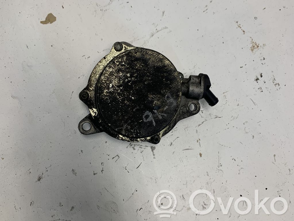 BMW 3 E46 Vacuum pump 