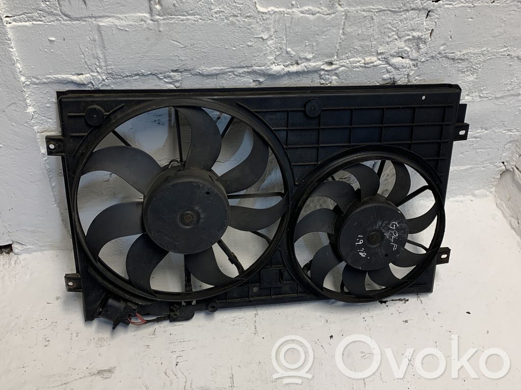 Volkswagen Golf V Ventilatoru komplekts 