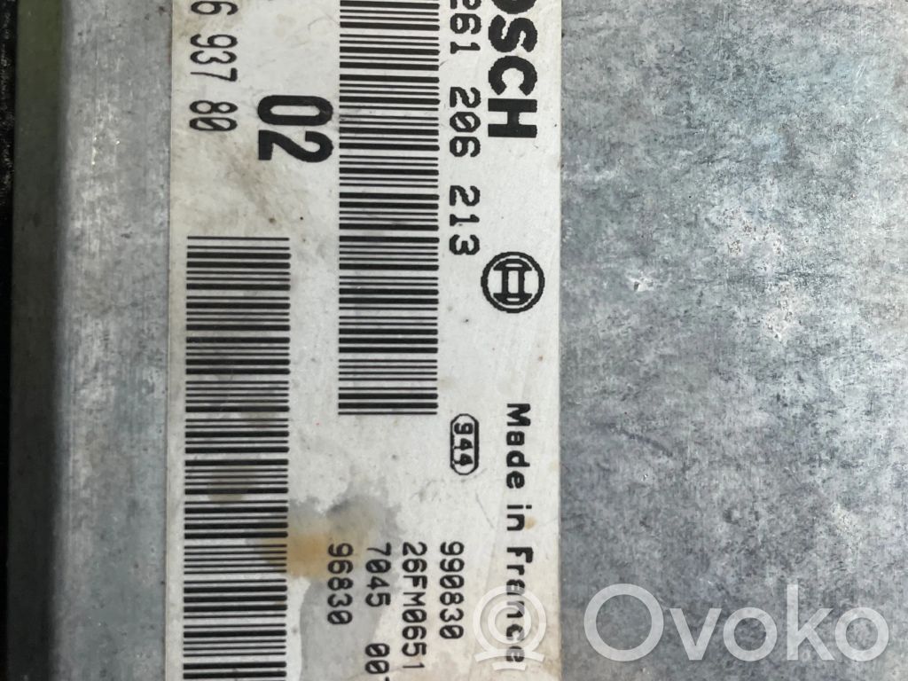 Peugeot 206 Engine control unit/module 