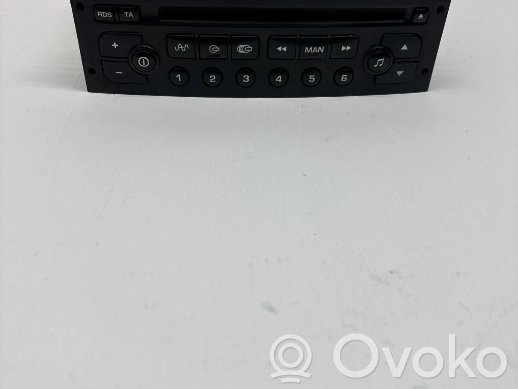 Peugeot 307 Radio/CD/DVD/GPS head unit 