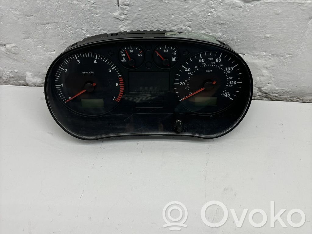 Seat Leon (1M) Licznik / Prędkościomierz 