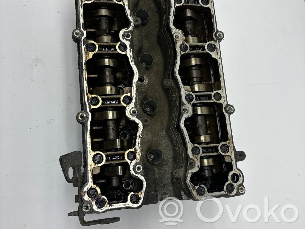 Citroen C4 I Engine head 