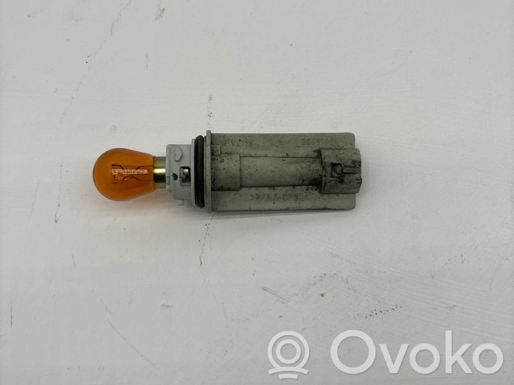 Opel Vivaro Deckel Abdeckung Scheinwerfer 